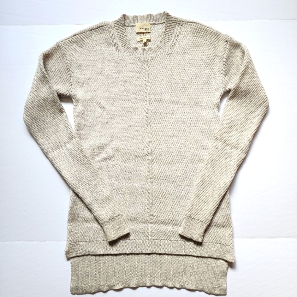 Wilfred Free Aritzia Woolen Sweater Size Small, Italy